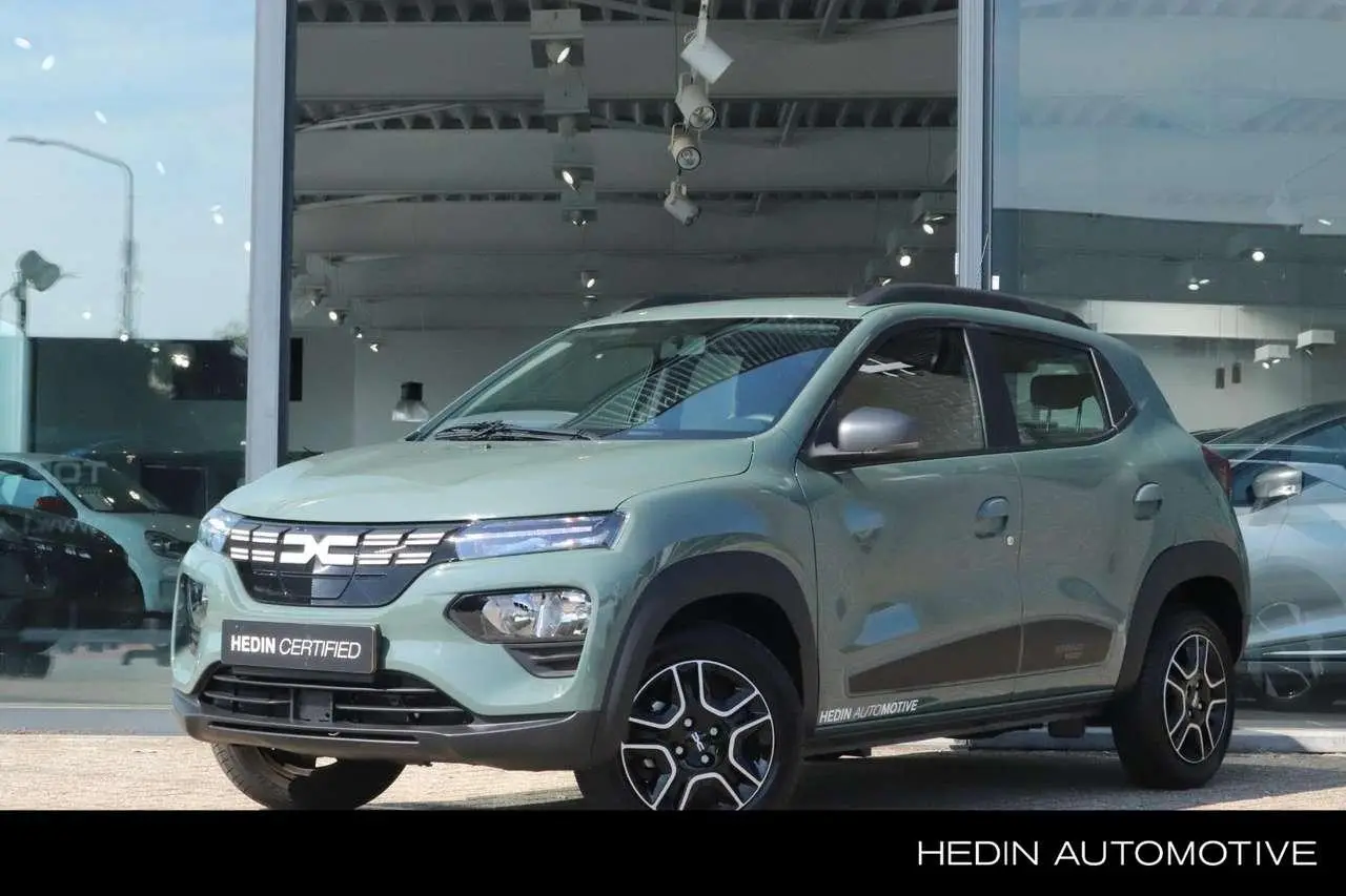 Photo 1 : Dacia Spring 2024 Electric