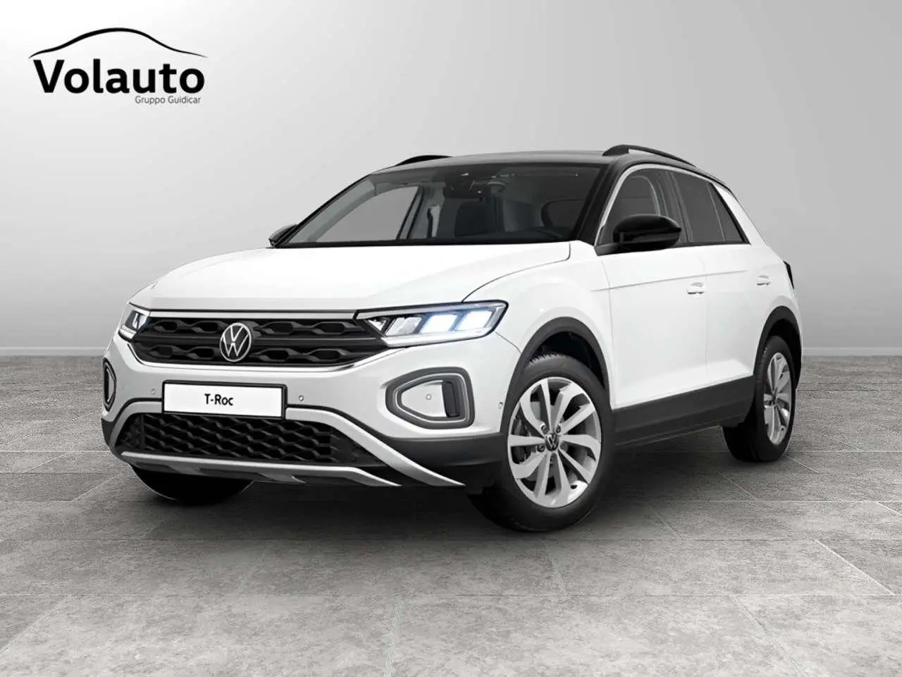 Photo 1 : Volkswagen T-roc 2024 Petrol