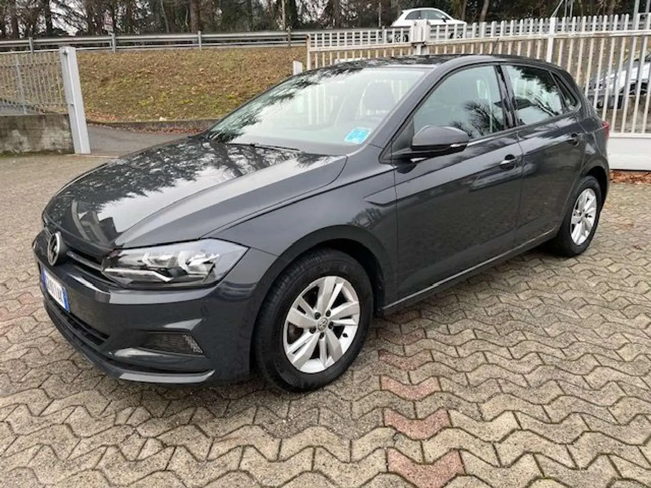 Photo 1 : Volkswagen Polo 2020 Essence