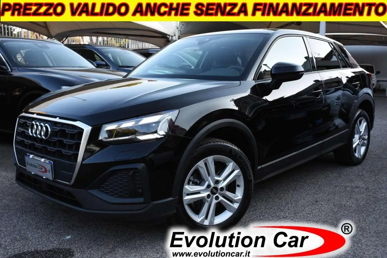 Photo 1 : Audi Q2 2022 Diesel