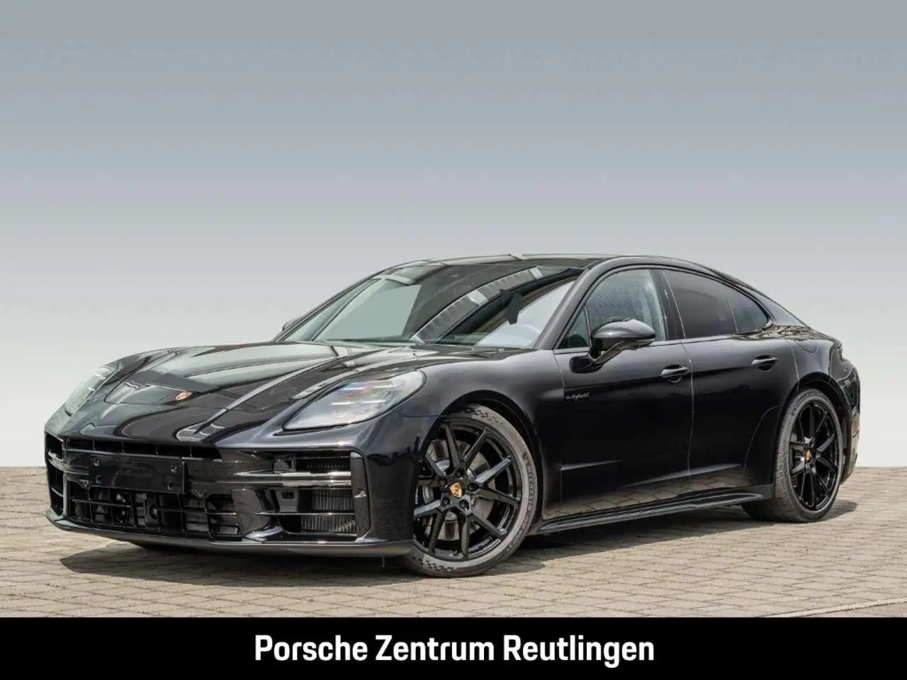 Photo 1 : Porsche Panamera 2024 Hybrid