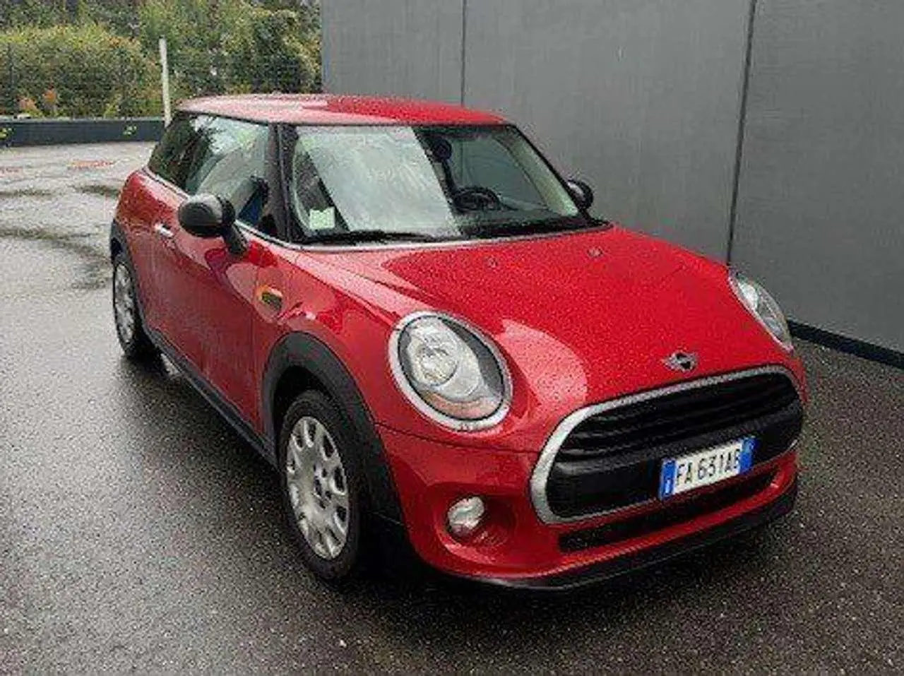 Photo 1 : Mini One 2015 Petrol