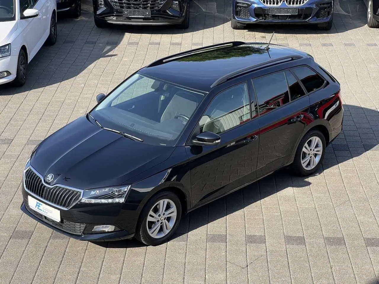 Photo 1 : Skoda Fabia 2021 Petrol