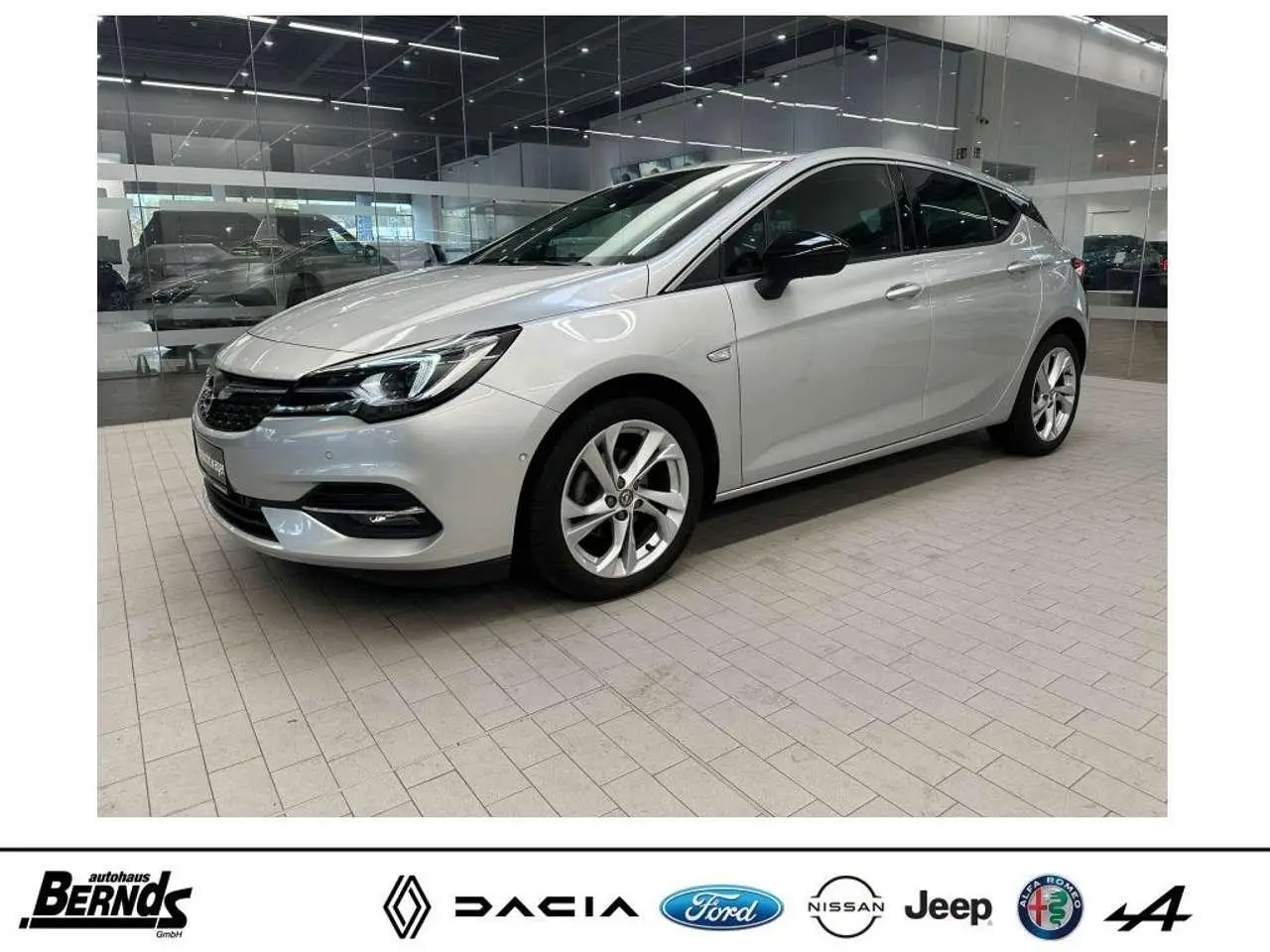 Photo 1 : Opel Astra 2021 Essence