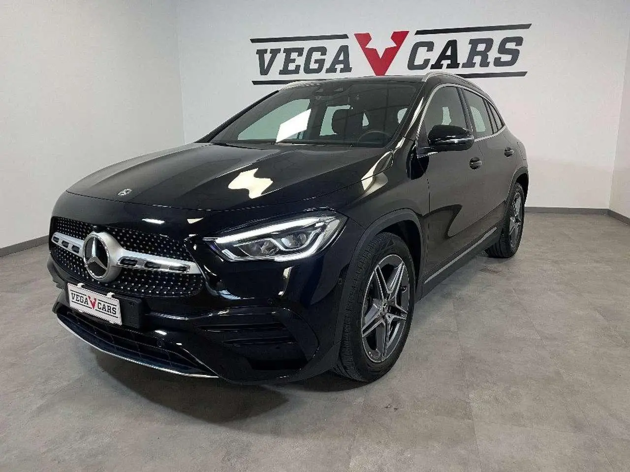 Photo 1 : Mercedes-benz Classe Gla 2023 Petrol