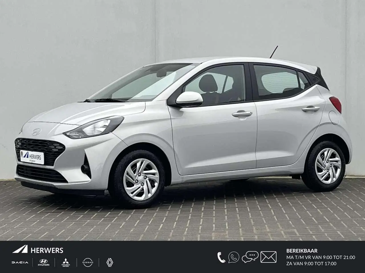 Photo 1 : Hyundai I10 2024 Petrol