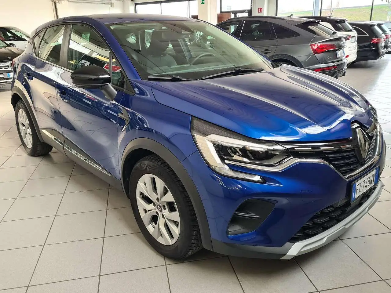 Photo 1 : Renault Captur 2020 Essence