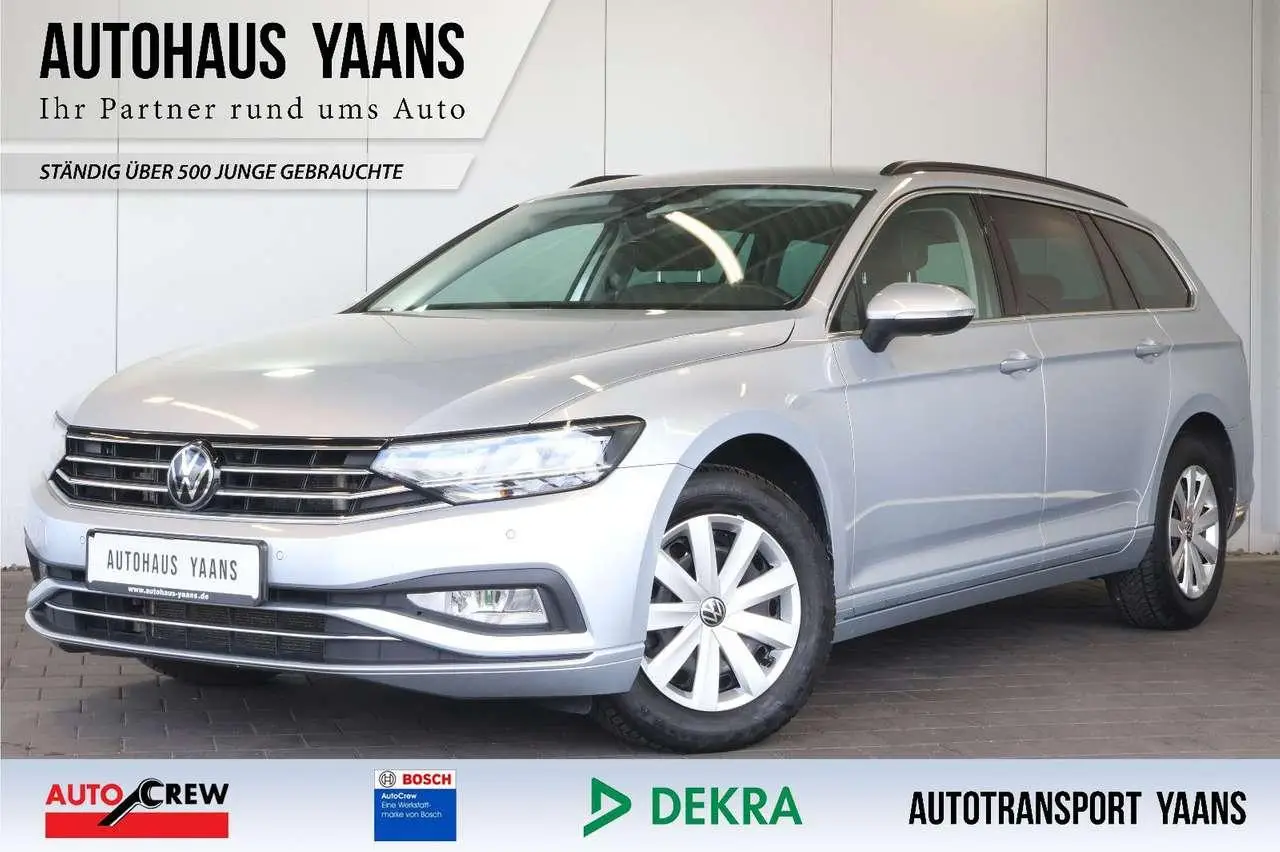 Photo 1 : Volkswagen Passat 2023 Diesel