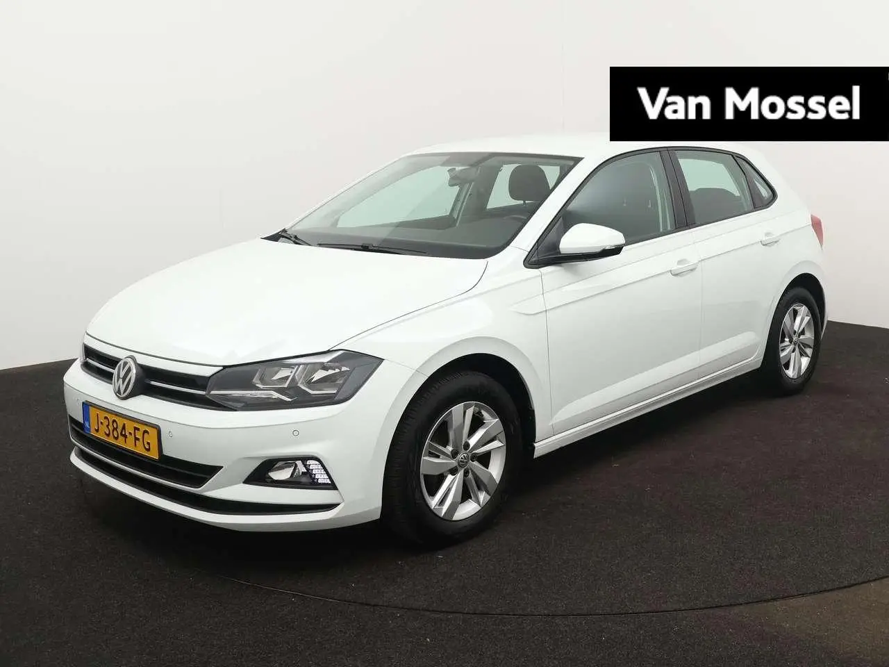 Photo 1 : Volkswagen Polo 2020 Petrol