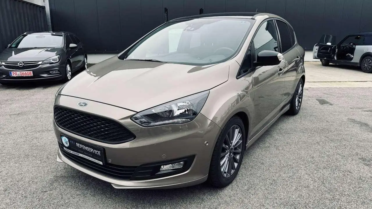 Photo 1 : Ford C-max 2019 Essence