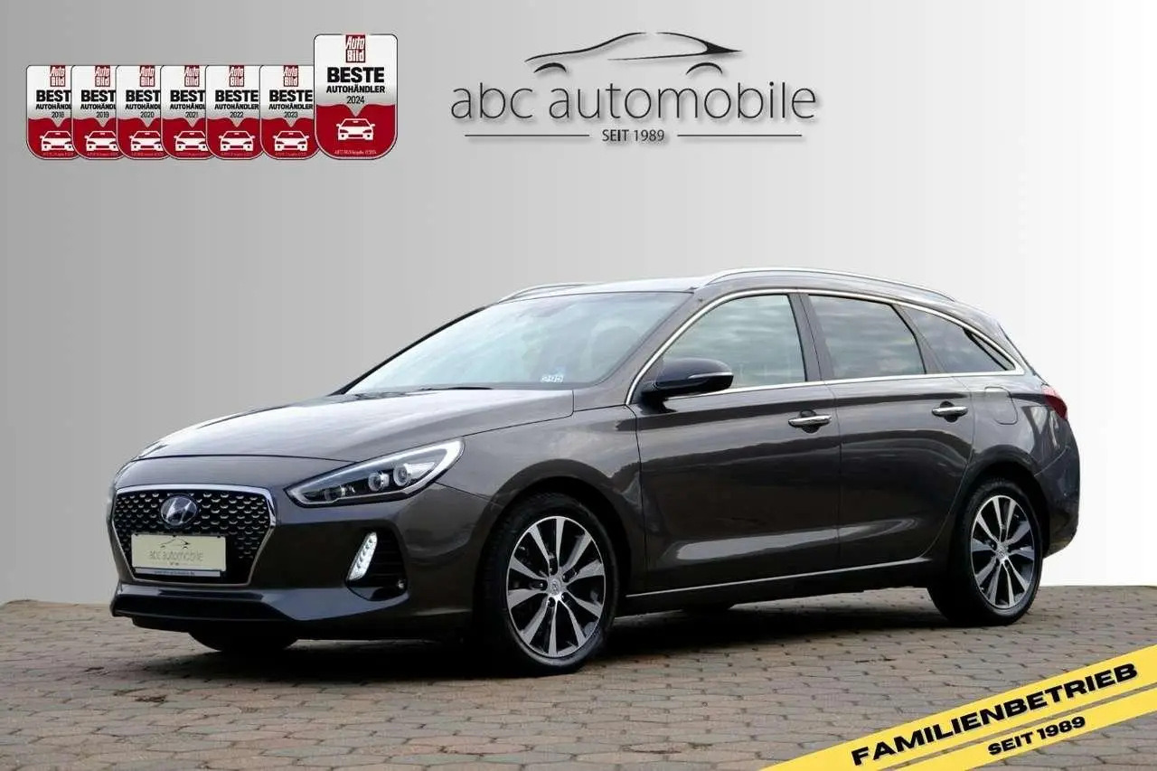 Photo 1 : Hyundai I30 2018 Petrol