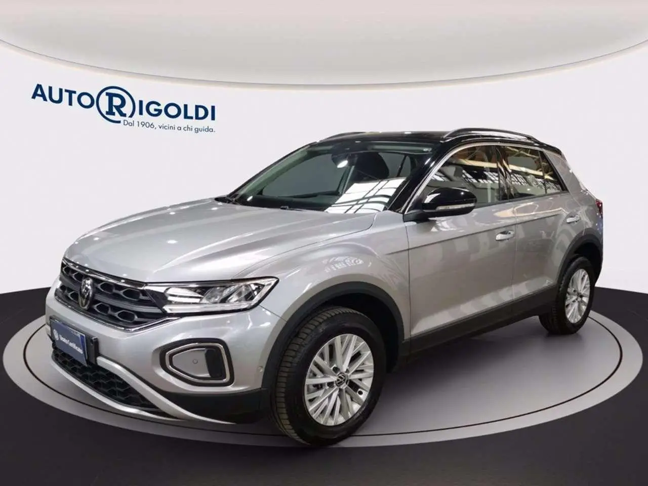 Photo 1 : Volkswagen T-roc 2023 Diesel