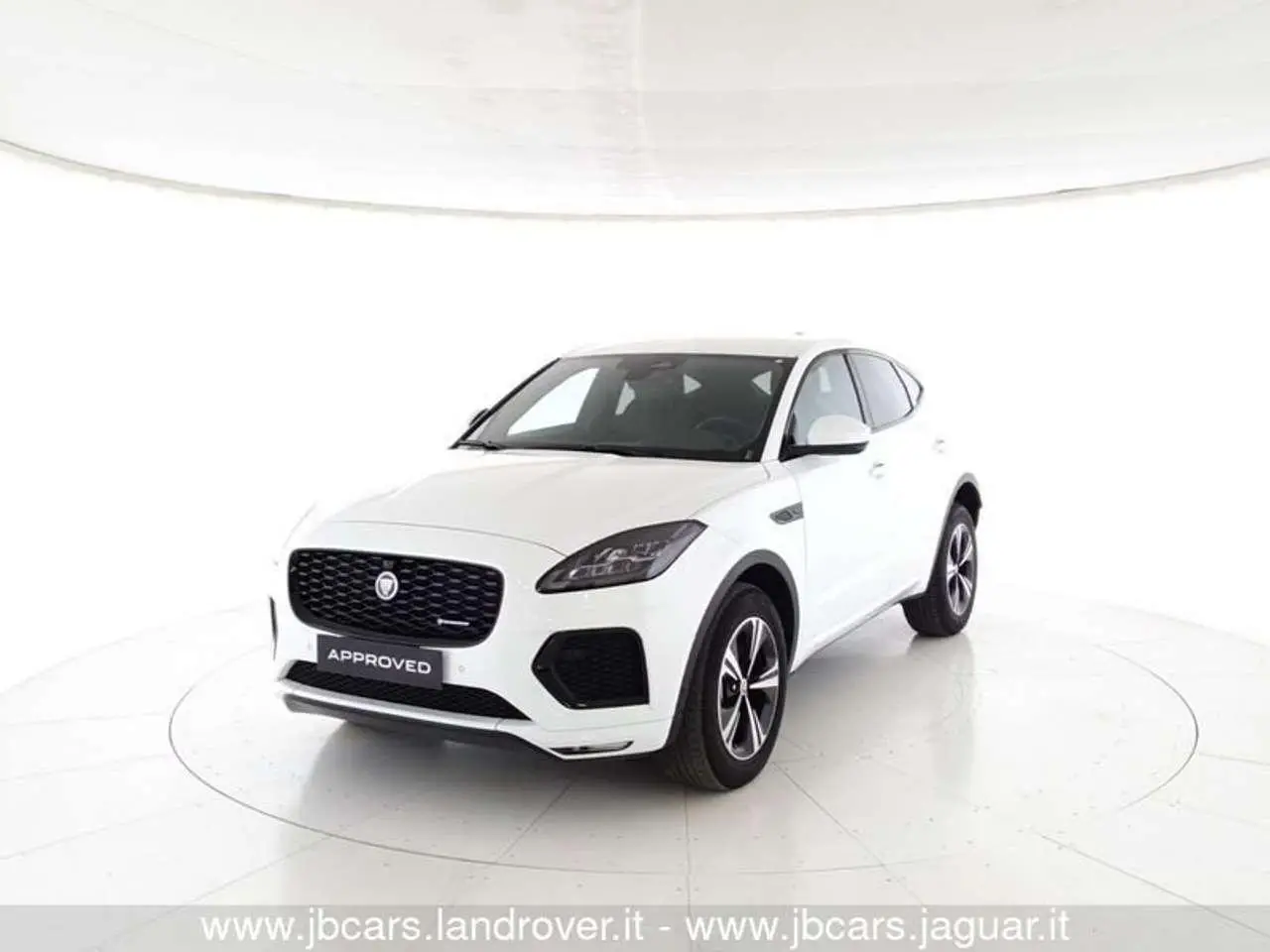 Photo 1 : Jaguar E-pace 2021 Hybride