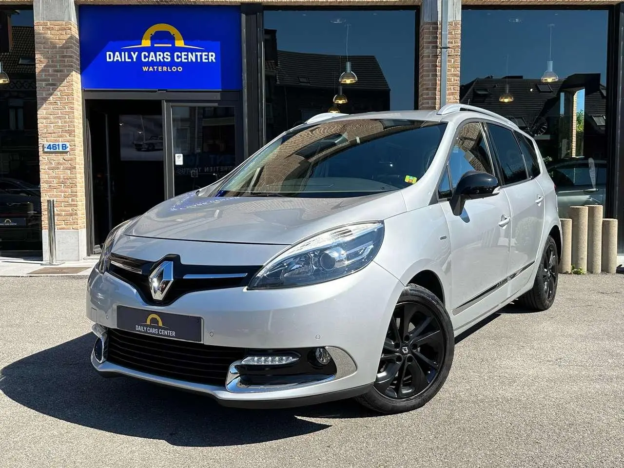 Photo 1 : Renault Scenic 2015 Diesel