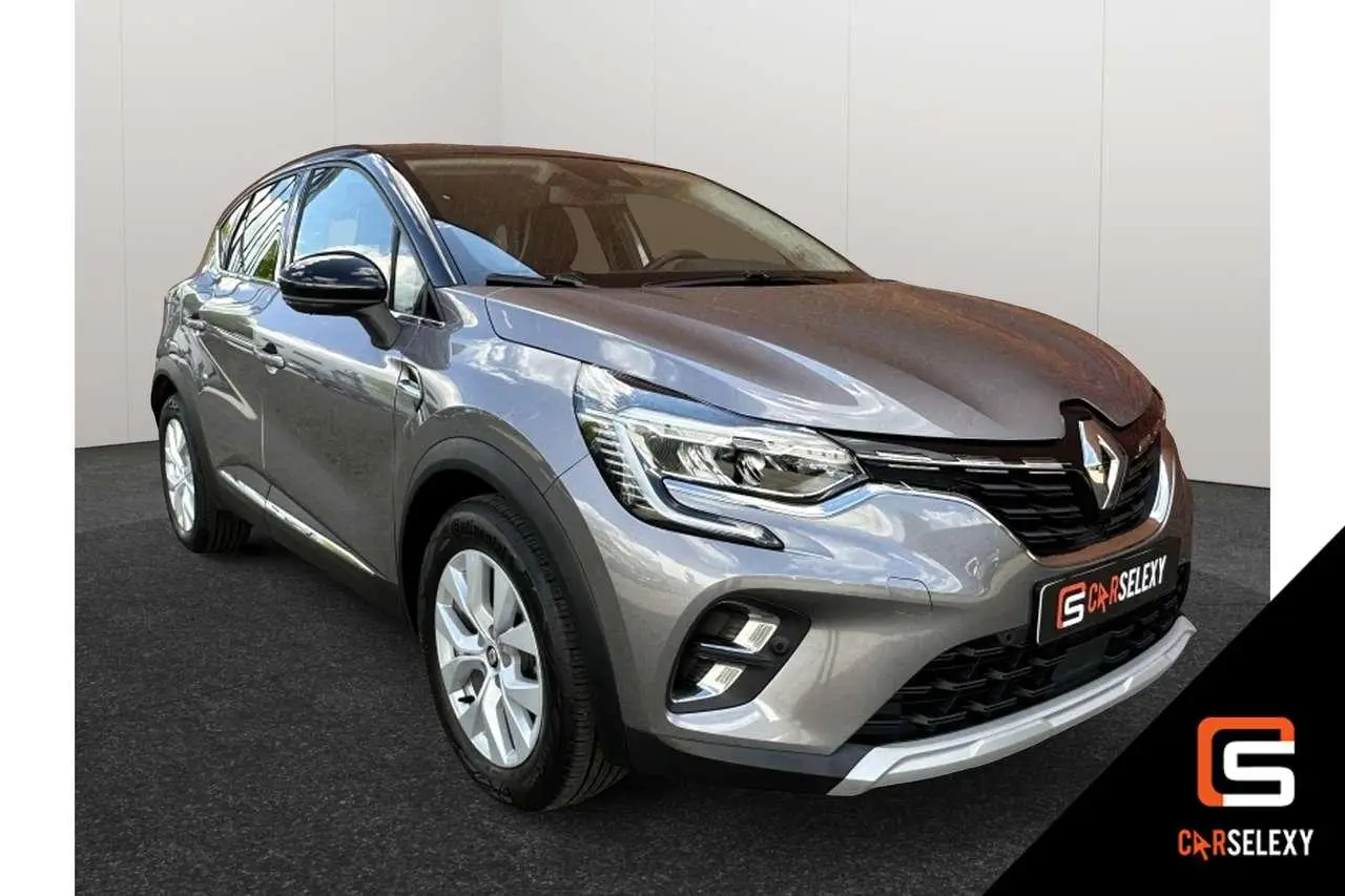 Photo 1 : Renault Captur 2022 Essence