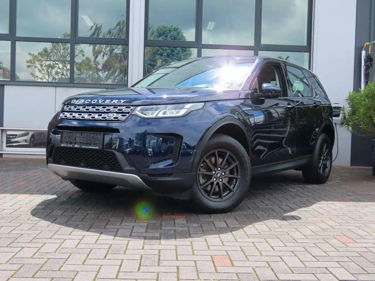 Photo 1 : Land Rover Discovery 2020 Essence