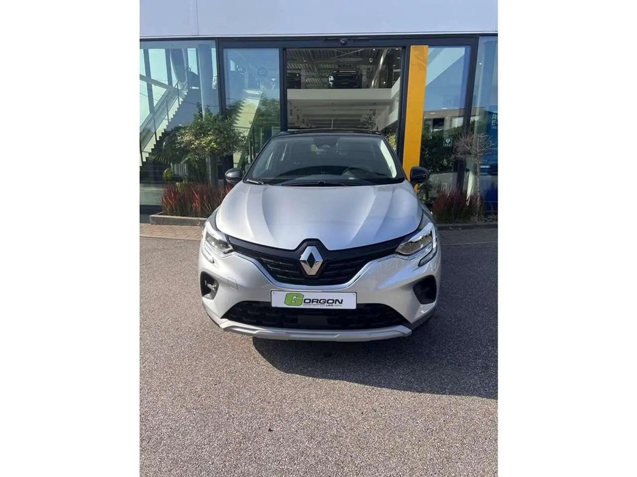 Photo 1 : Renault Captur 2022 Essence