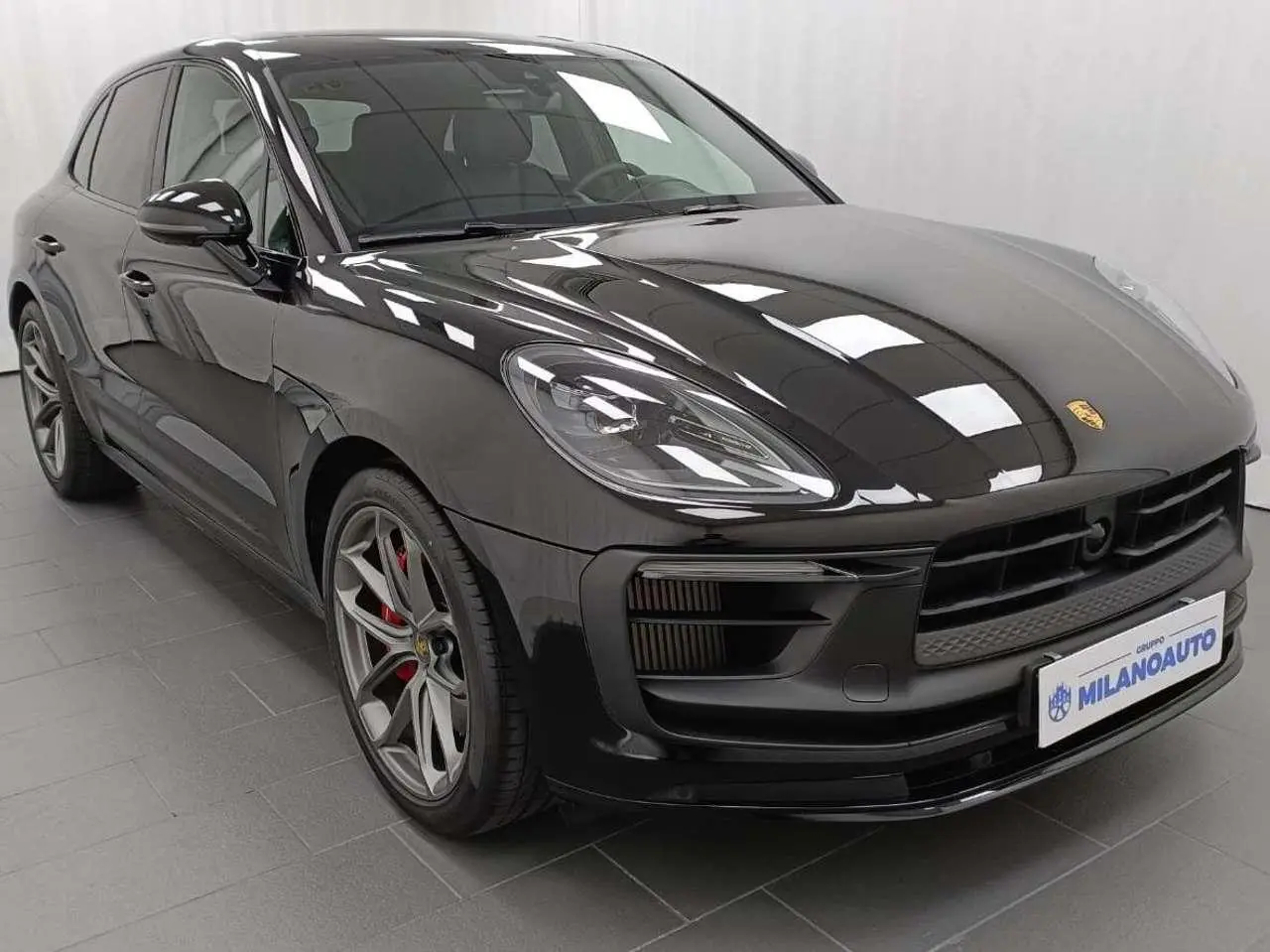 Photo 1 : Porsche Macan 2023 Essence