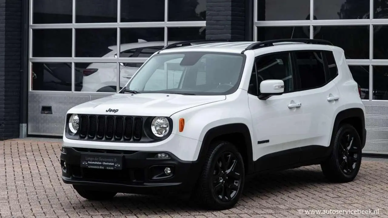 Photo 1 : Jeep Renegade 2016 Petrol