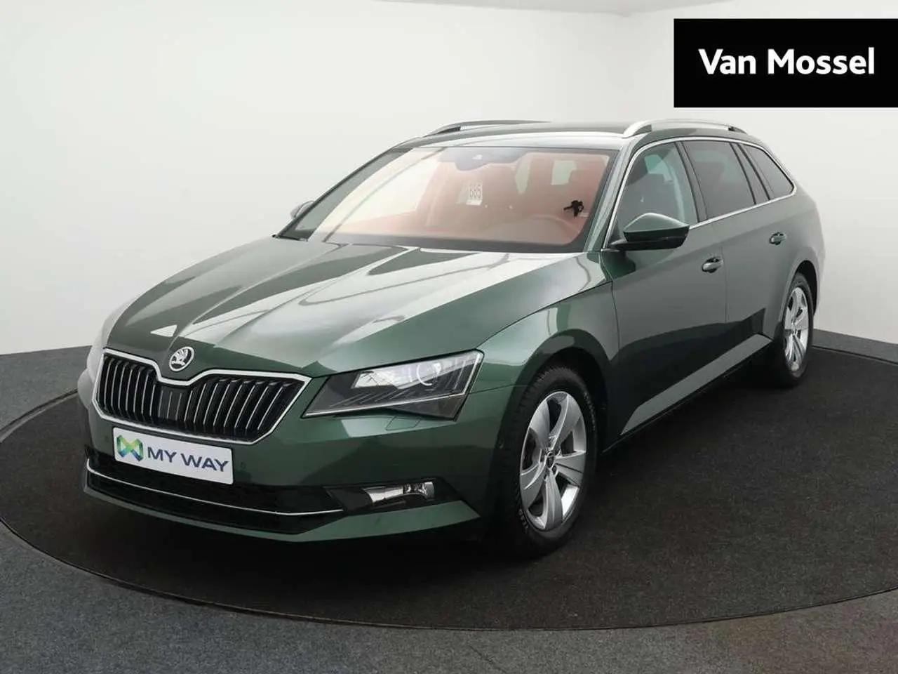 Photo 1 : Skoda Superb 2019 Diesel