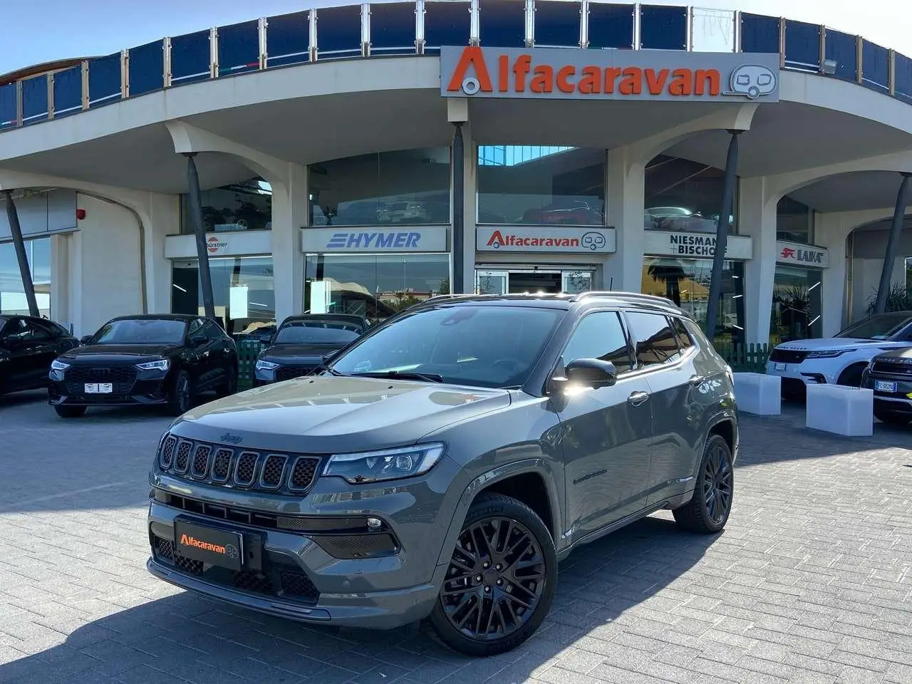 Photo 1 : Jeep Compass 2021 Hybrid