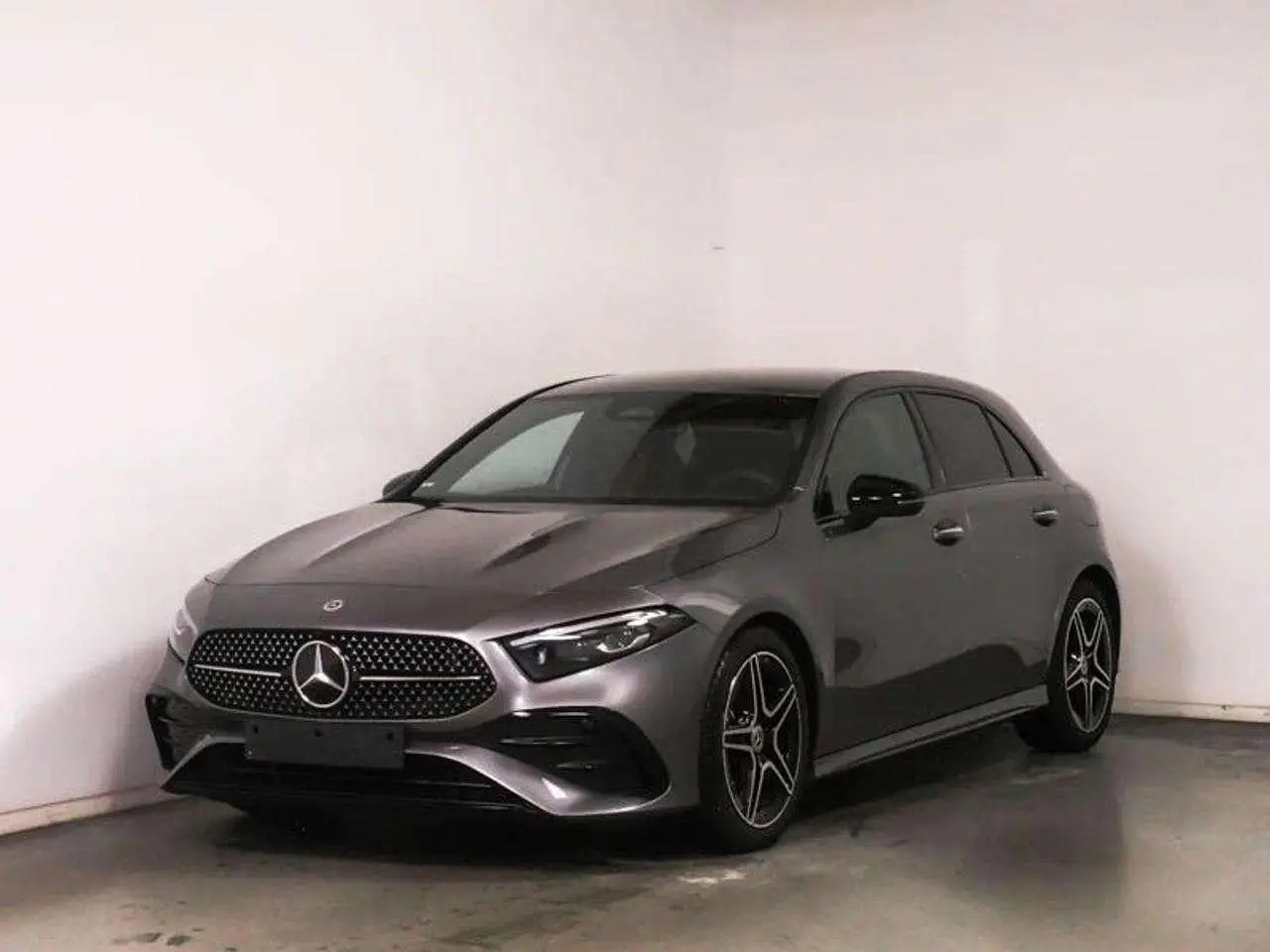 Photo 1 : Mercedes-benz Classe A 2023 Hybrid