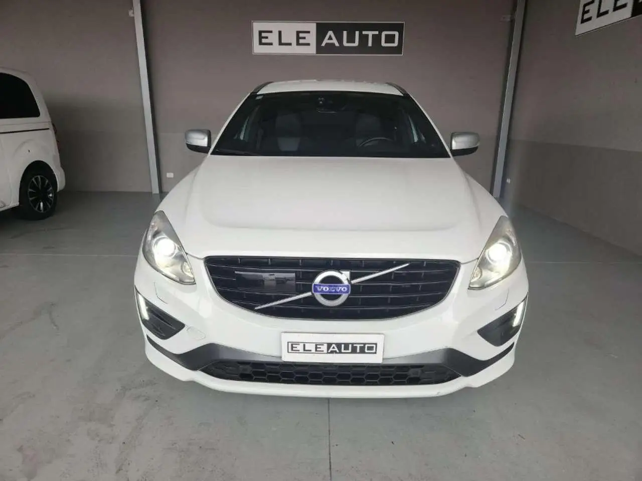 Photo 1 : Volvo Xc60 2017 Diesel