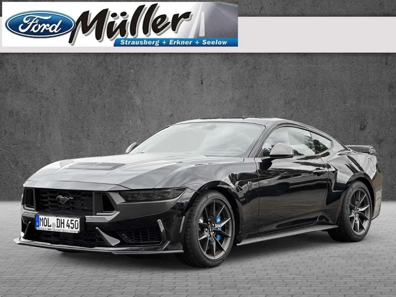 Photo 1 : Ford Mustang 2024 Petrol