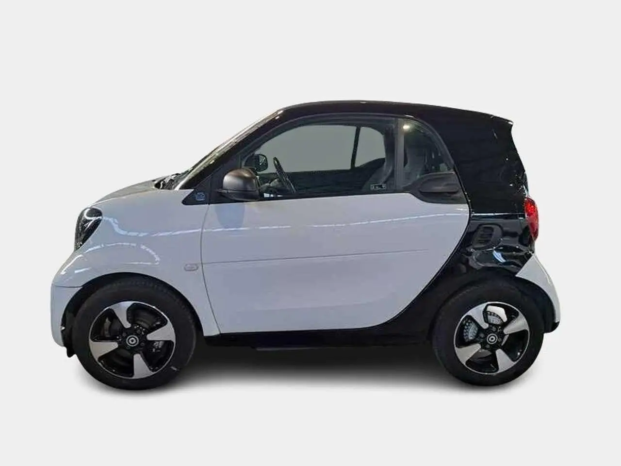 Photo 1 : Smart Fortwo 2021 Electric