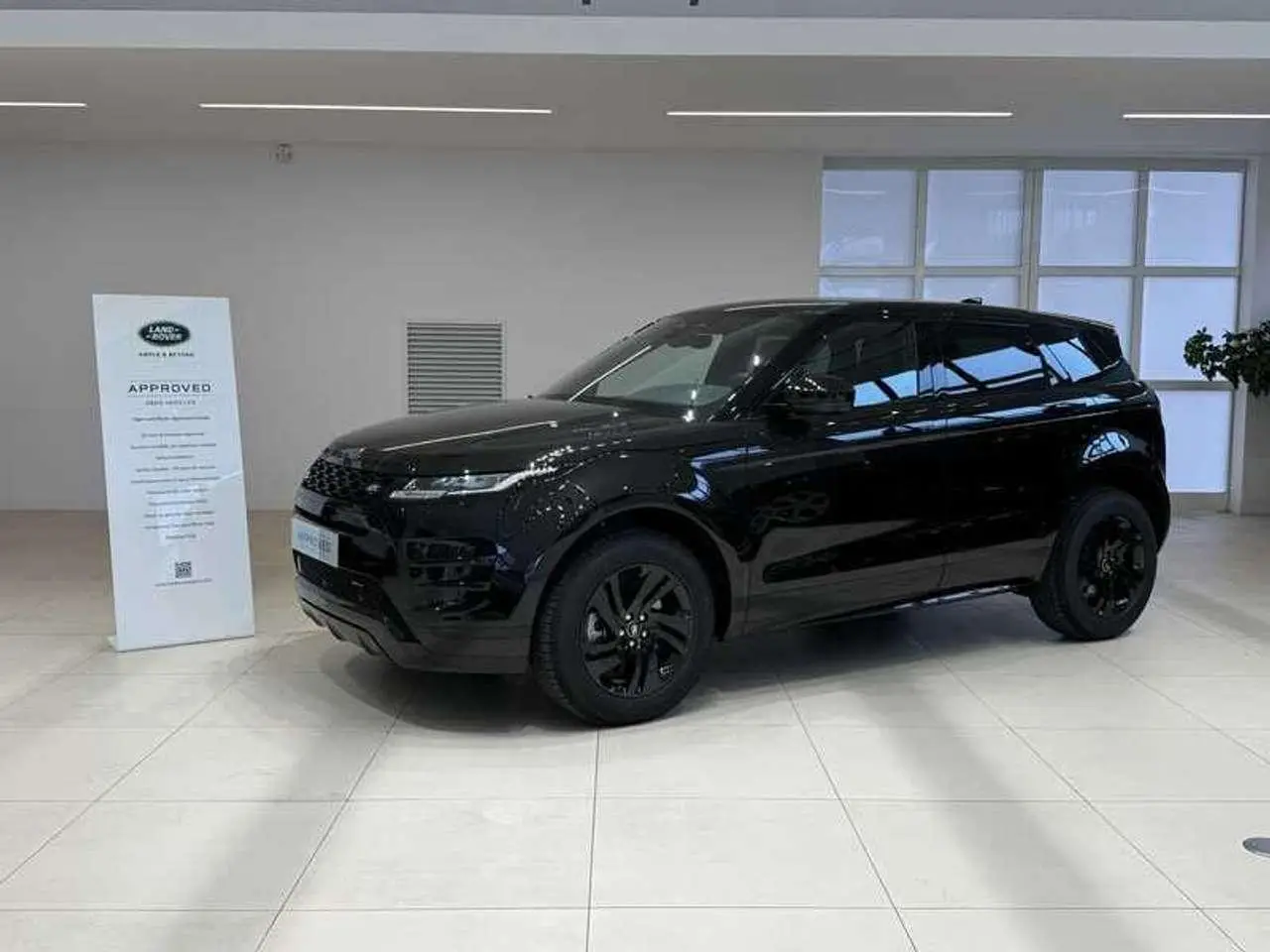 Photo 1 : Land Rover Range Rover Evoque 2023 Hybride