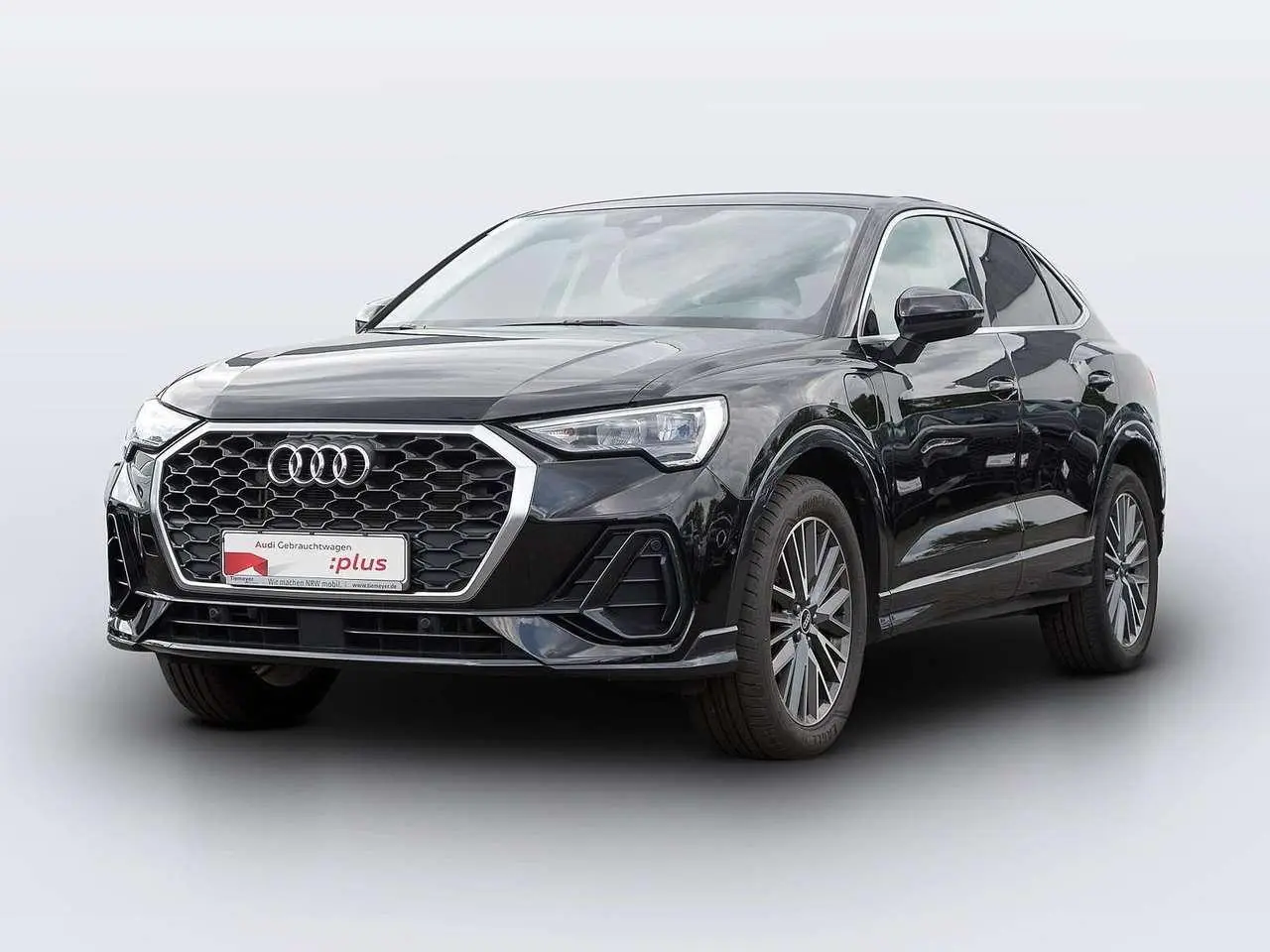 Photo 1 : Audi Q3 2022 Hybride