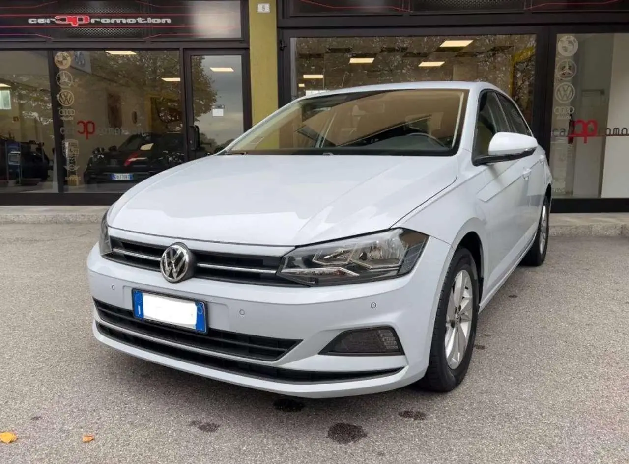 Photo 1 : Volkswagen Polo 2019 Petrol