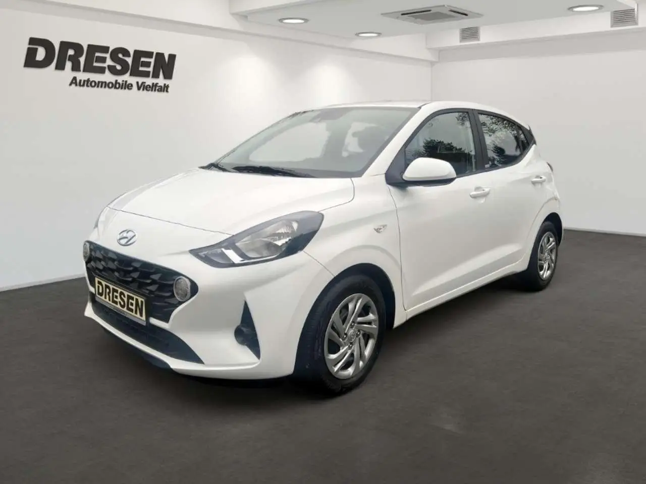 Photo 1 : Hyundai I10 2021 Essence