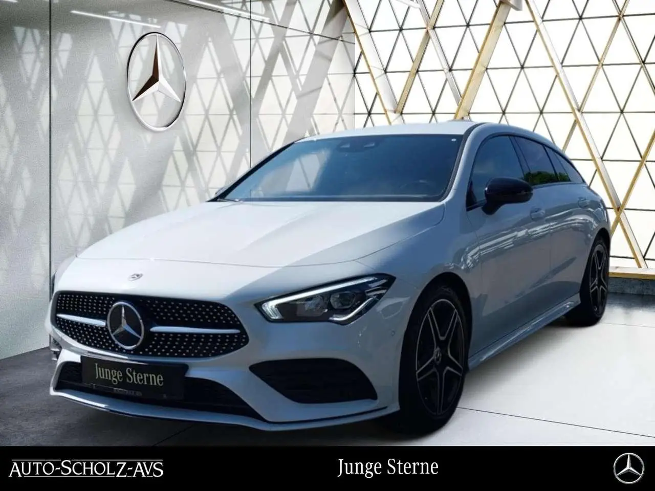 Photo 1 : Mercedes-benz Classe Cla 2023 Petrol