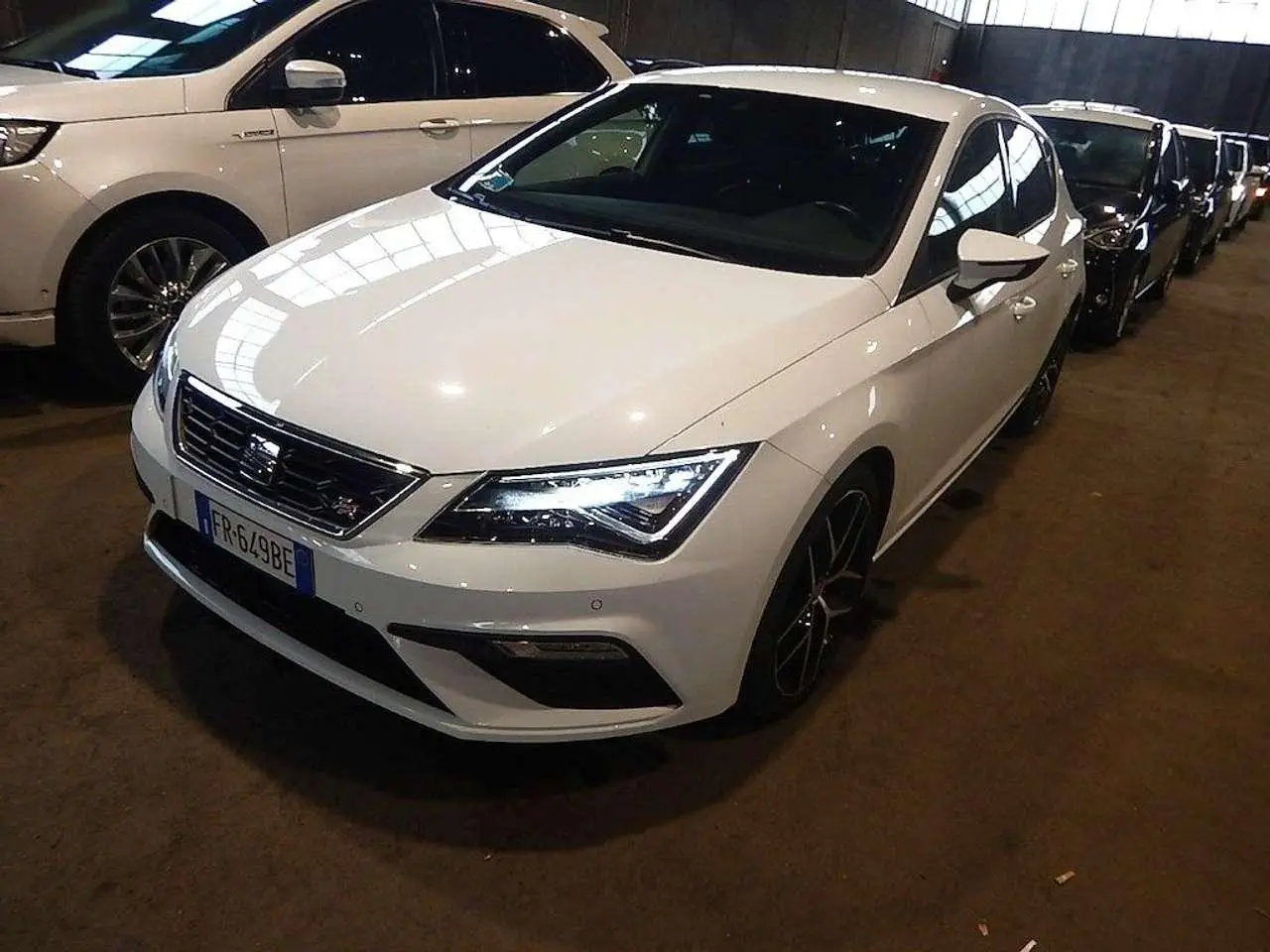 Photo 1 : Seat Leon 2018 Petrol