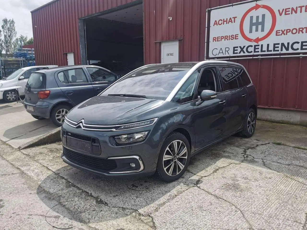 Photo 1 : Citroen C4 2016 Petrol