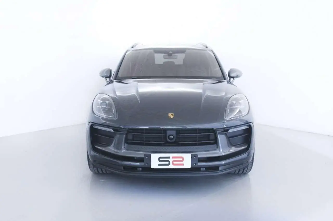 Photo 1 : Porsche Macan 2024 Essence