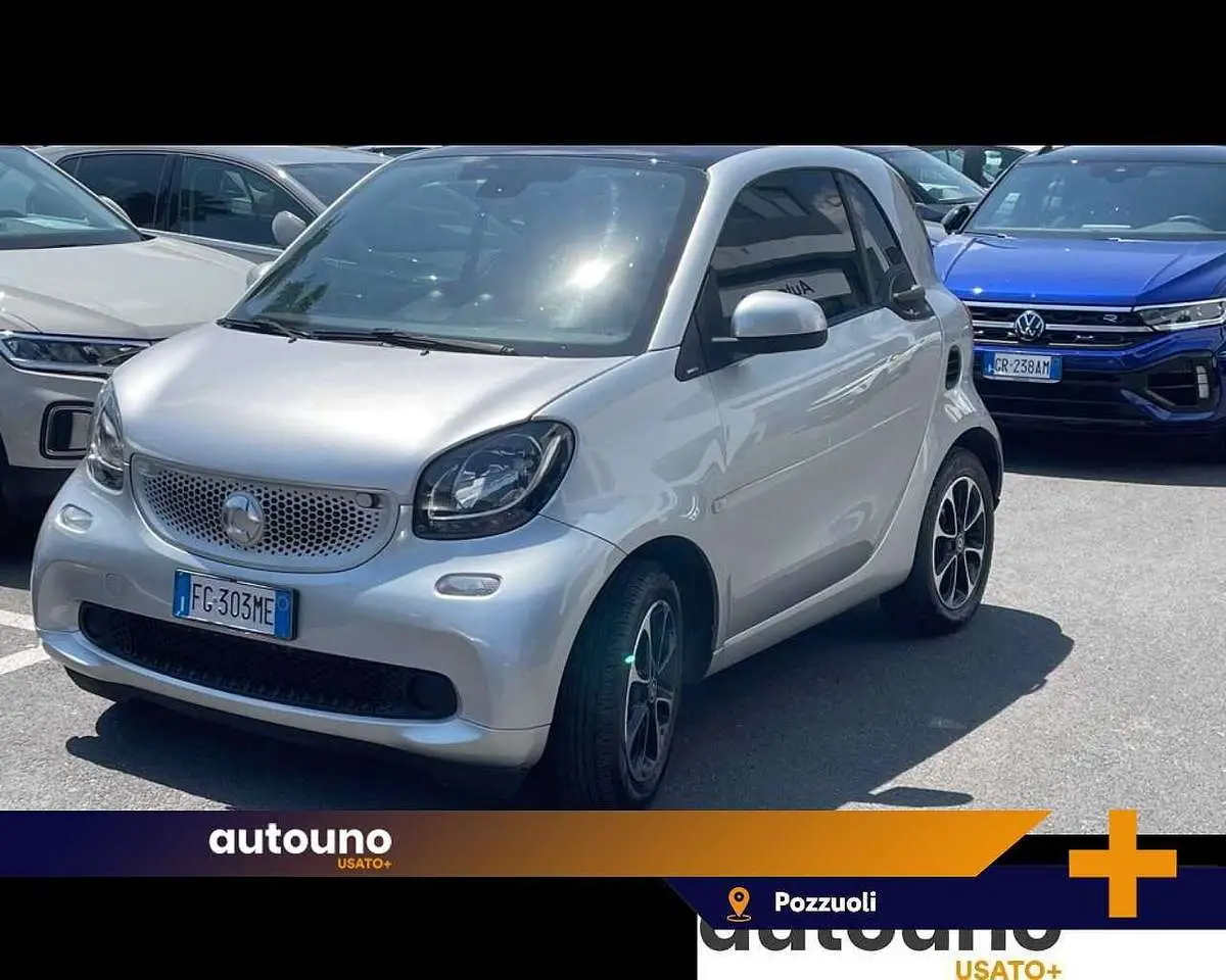 Photo 1 : Smart Fortwo 2017 Essence