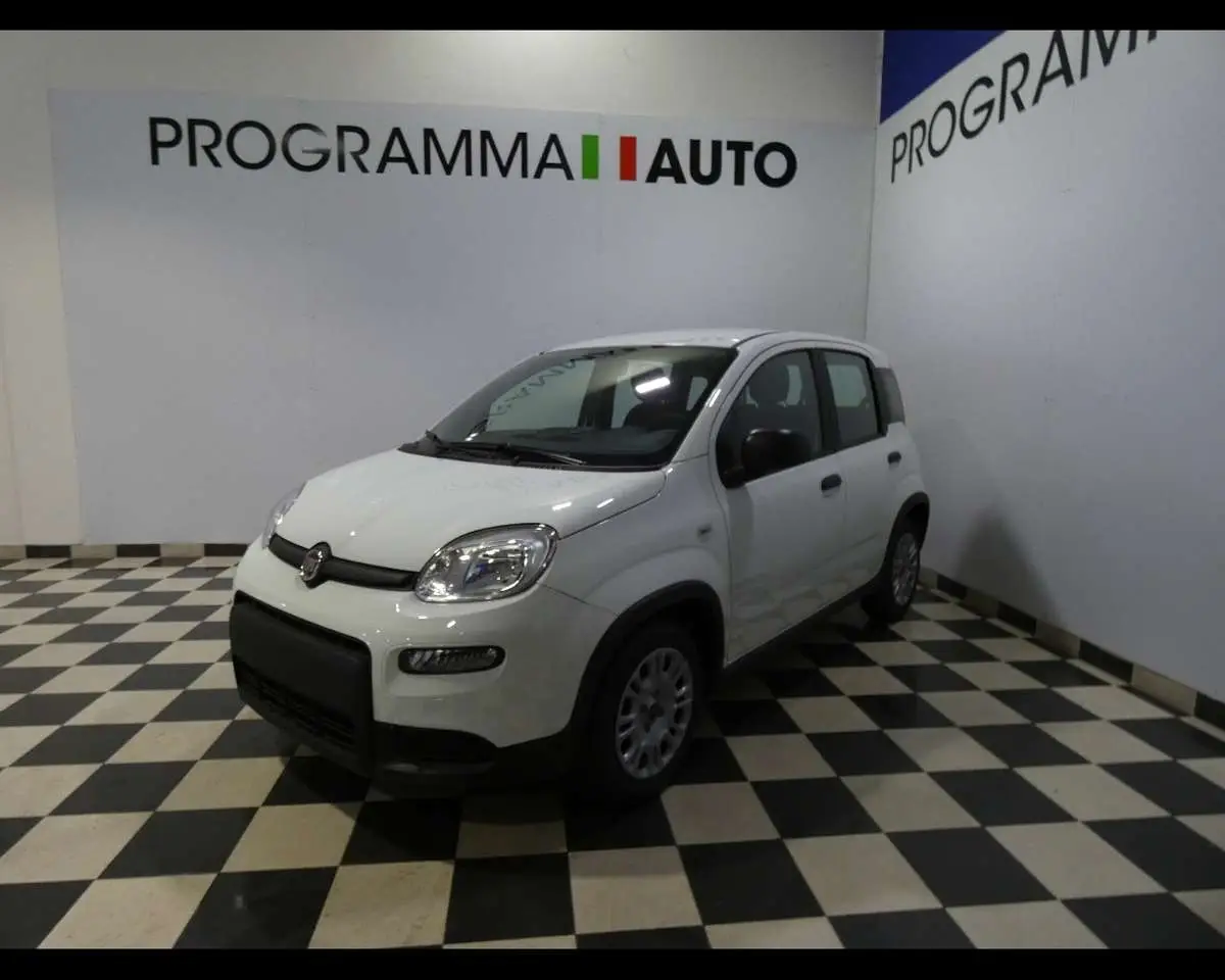 Photo 1 : Fiat Panda 2024 Hybride