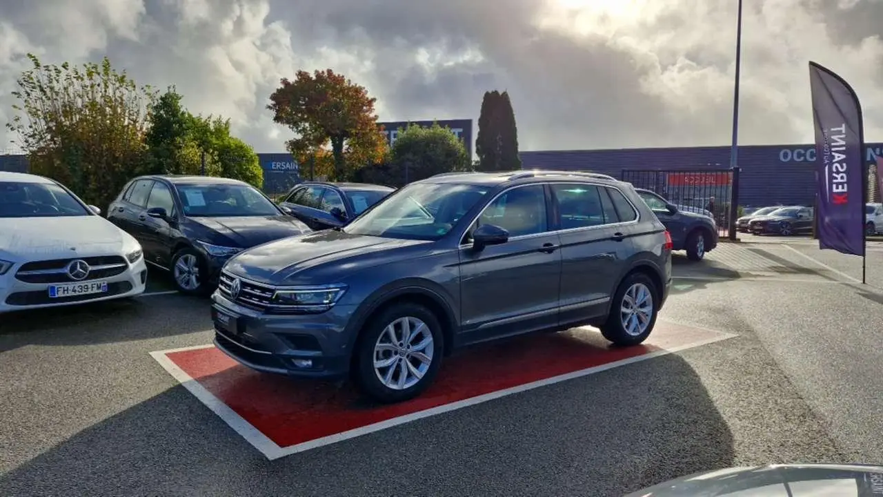 Photo 1 : Volkswagen Tiguan 2020 Petrol