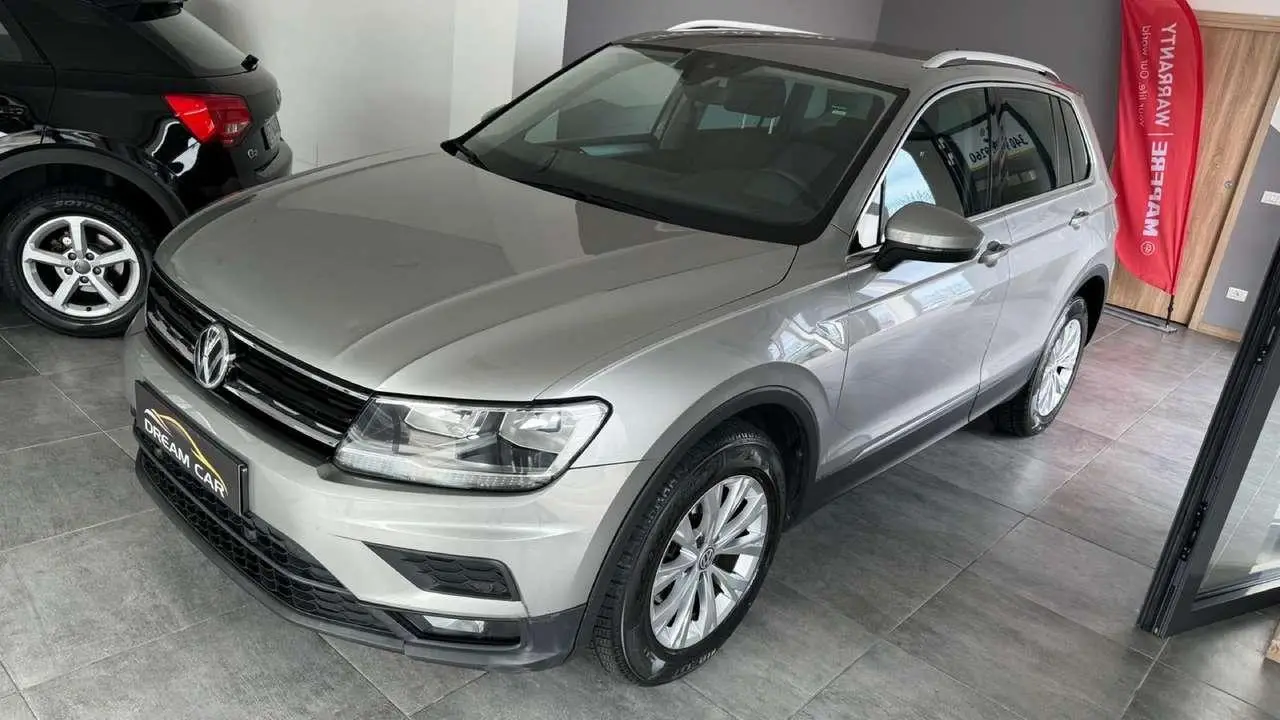 Photo 1 : Volkswagen Tiguan 2018 Diesel