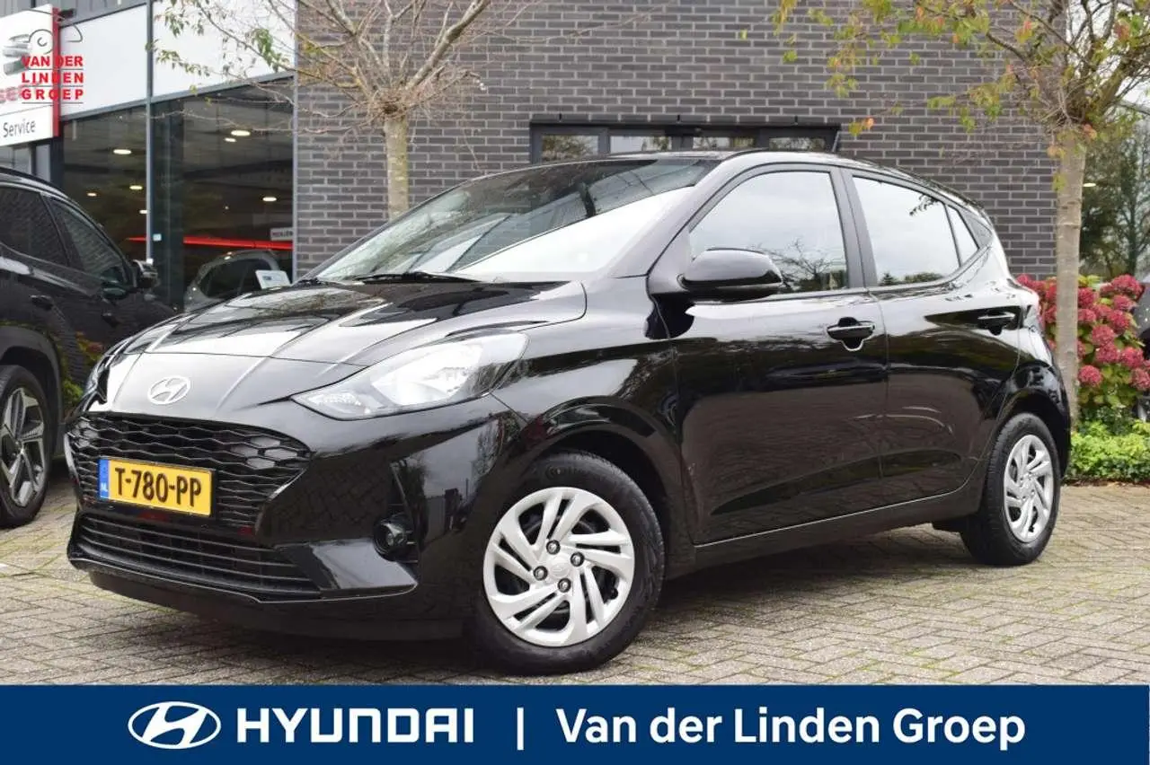 Photo 1 : Hyundai I10 2023 Petrol