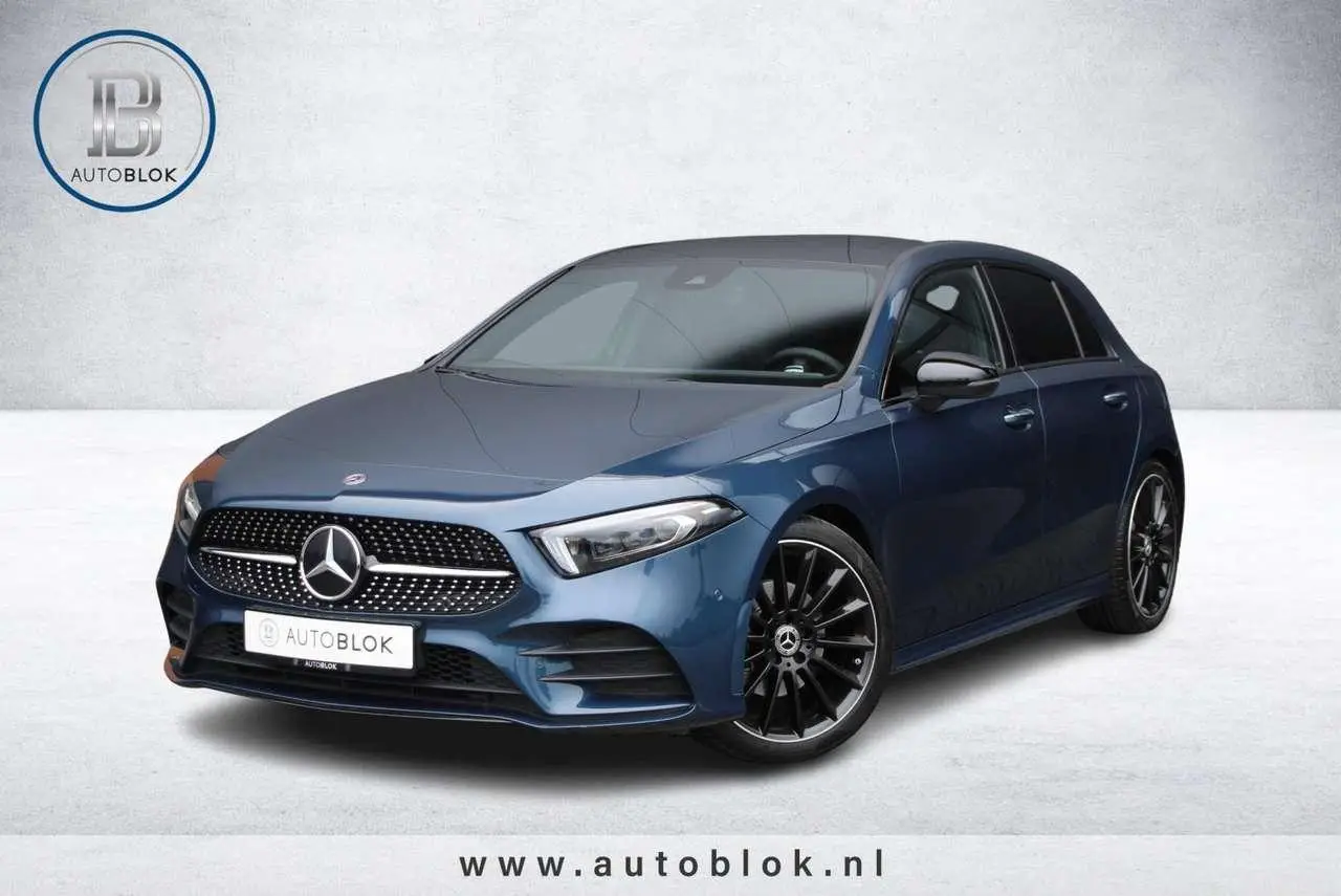 Photo 1 : Mercedes-benz Classe A 2022 Petrol