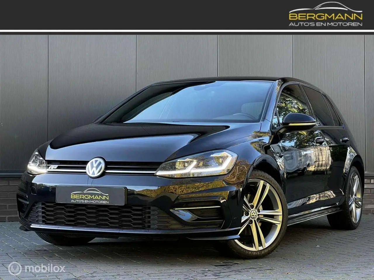 Photo 1 : Volkswagen Golf 2017 Petrol