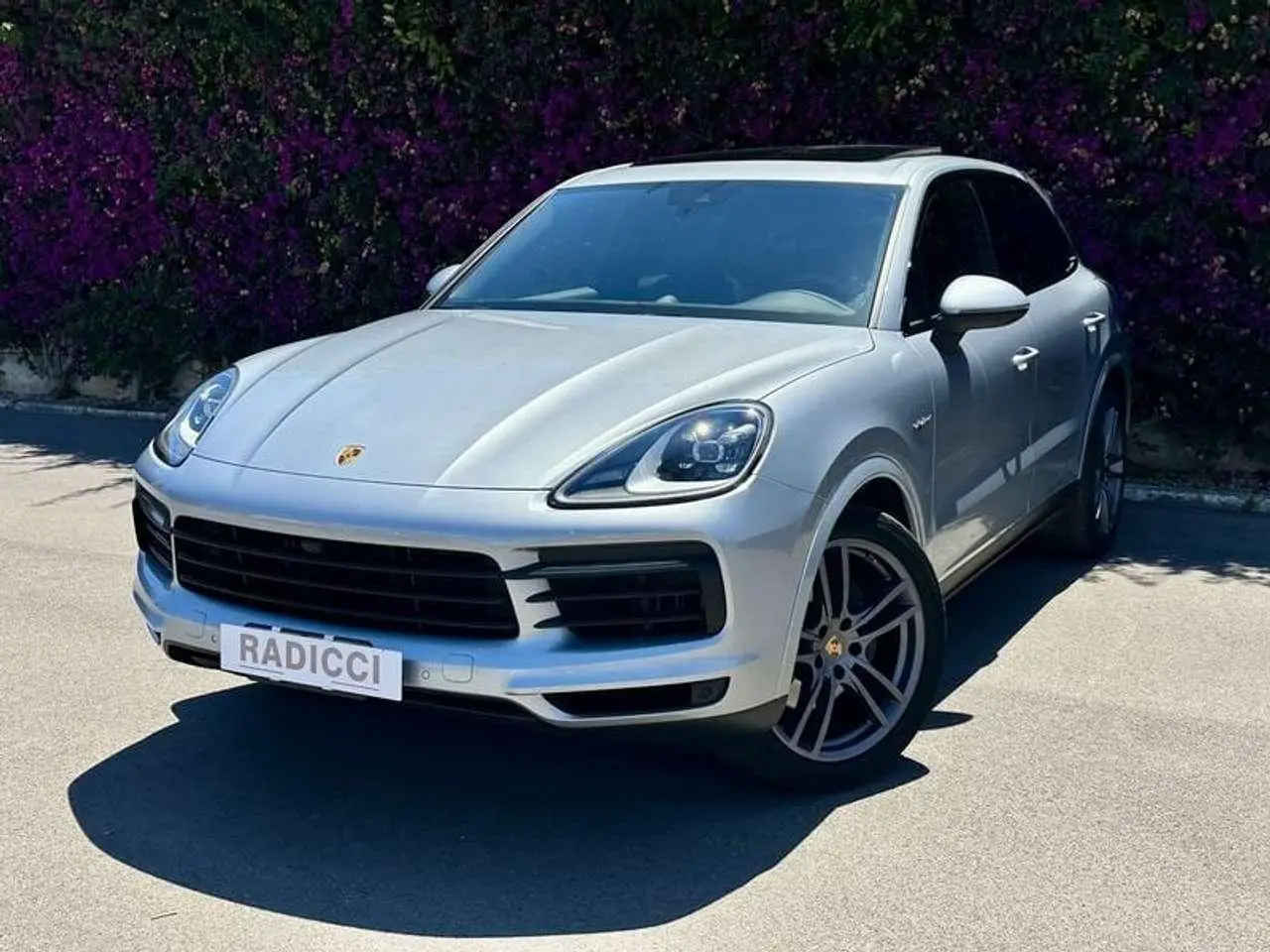 Photo 1 : Porsche Cayenne 2022 Hybrid