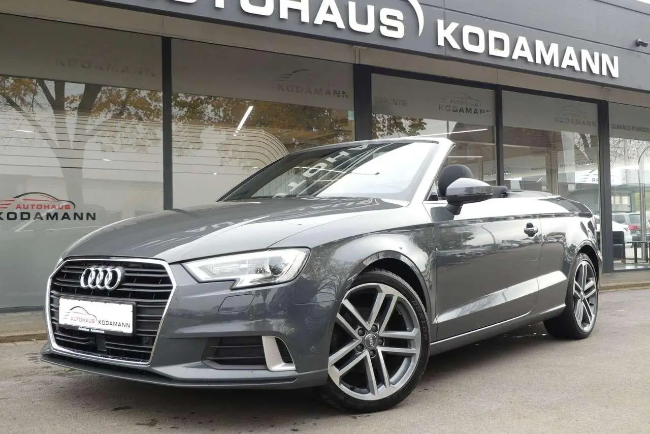 Photo 1 : Audi A3 2019 Petrol