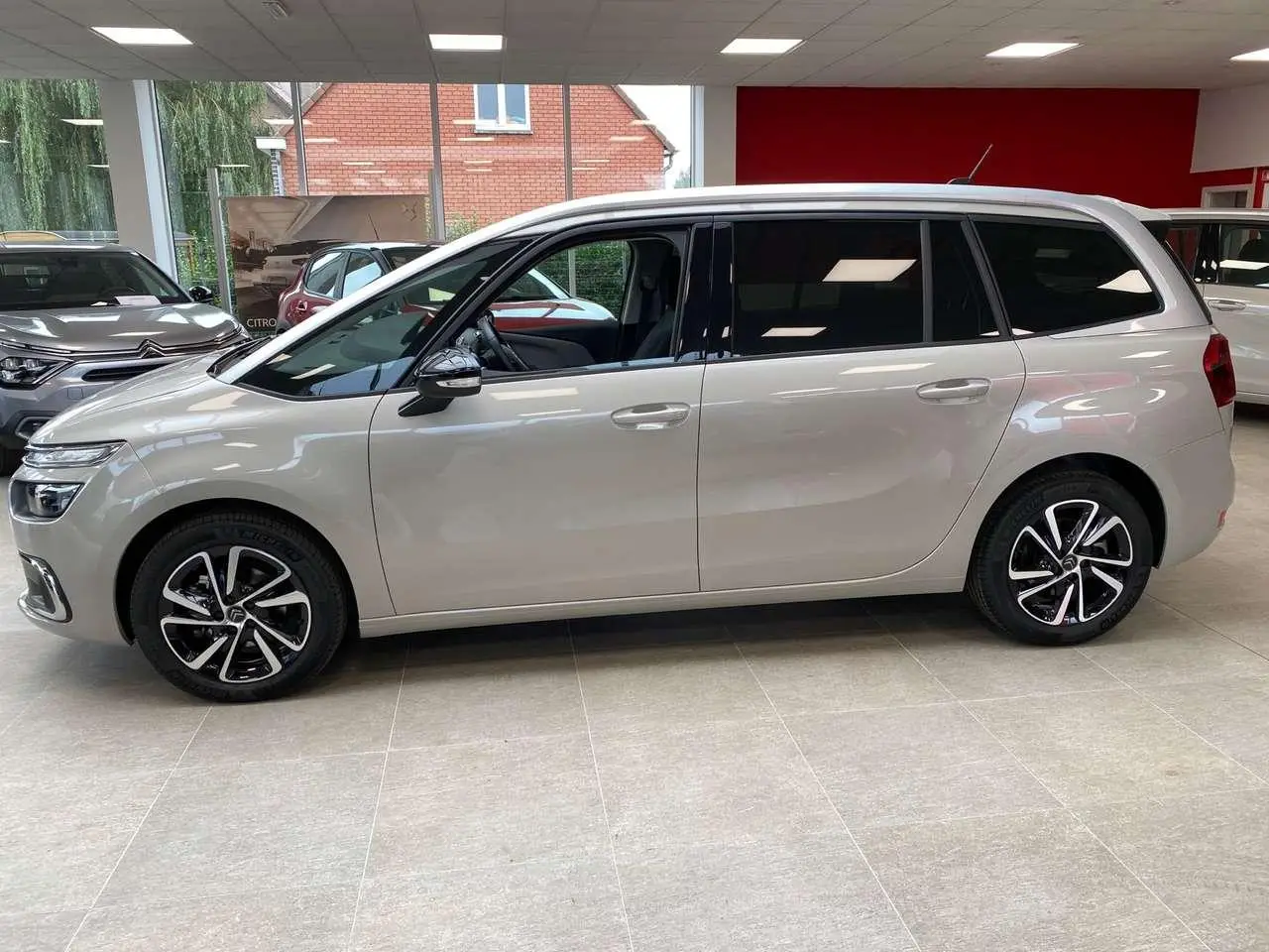 Photo 1 : Citroen C4 2022 Petrol