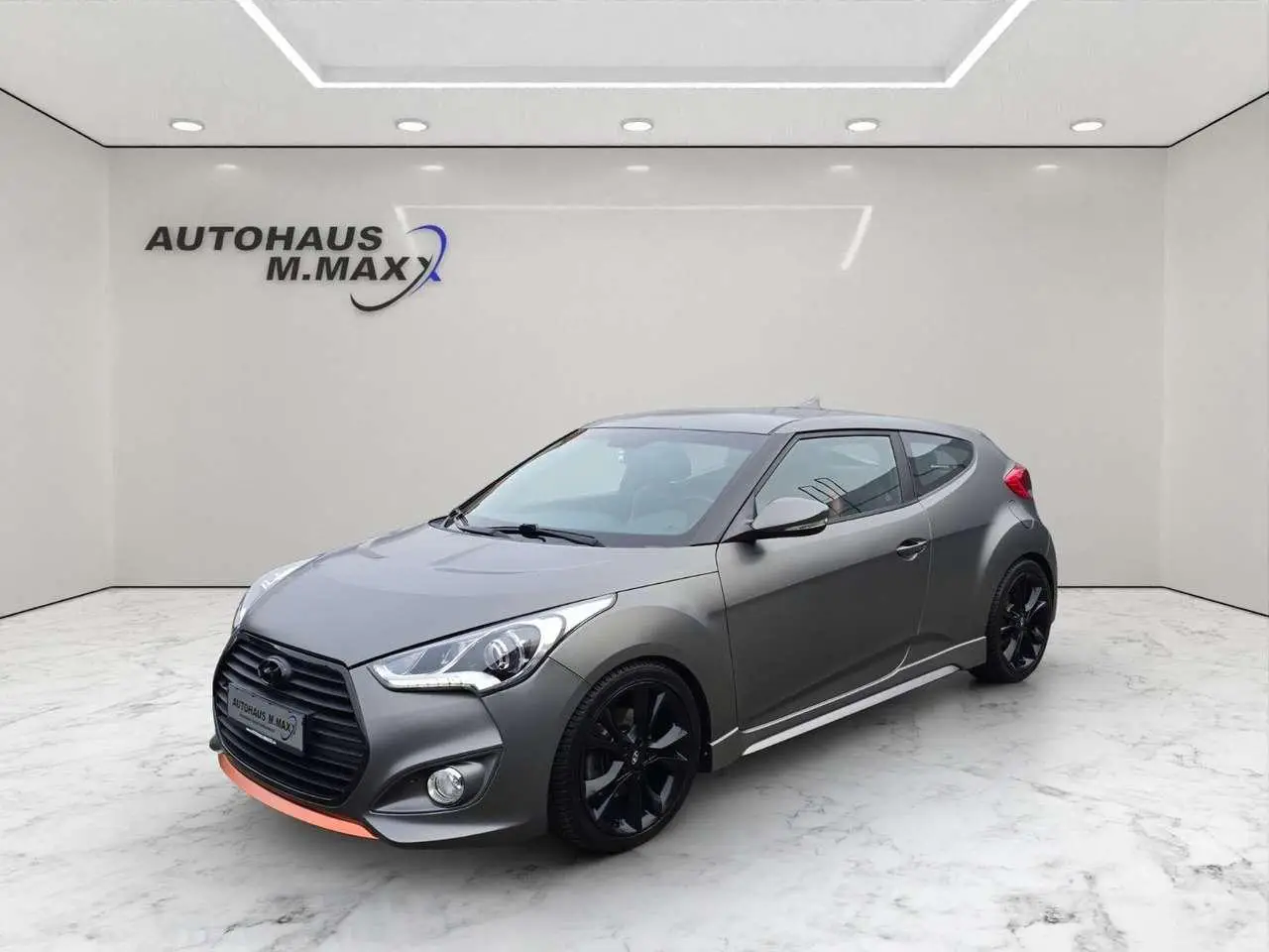 Photo 1 : Hyundai Veloster 2018 Petrol