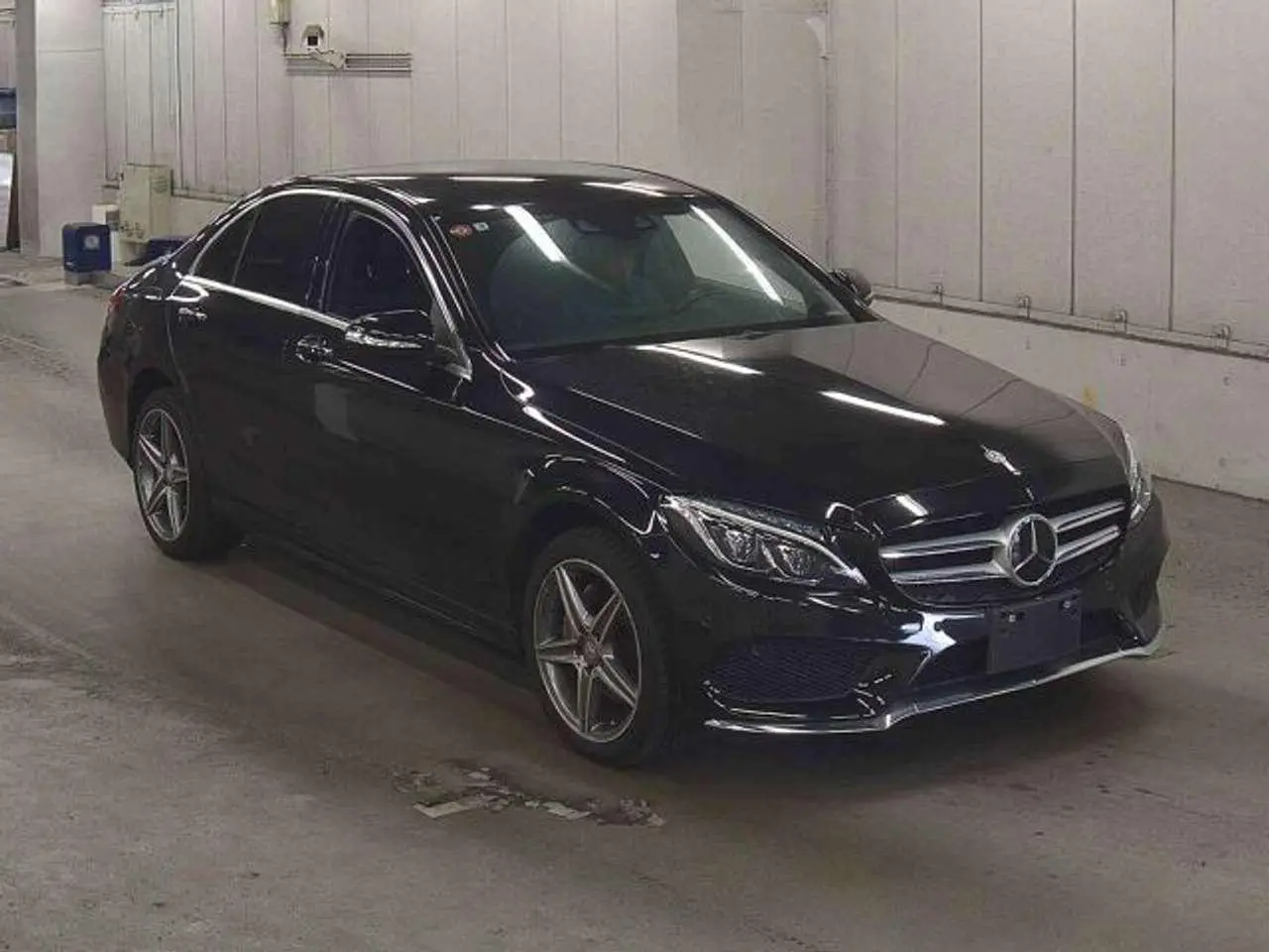 Photo 1 : Mercedes-benz Classe C 2015 Petrol