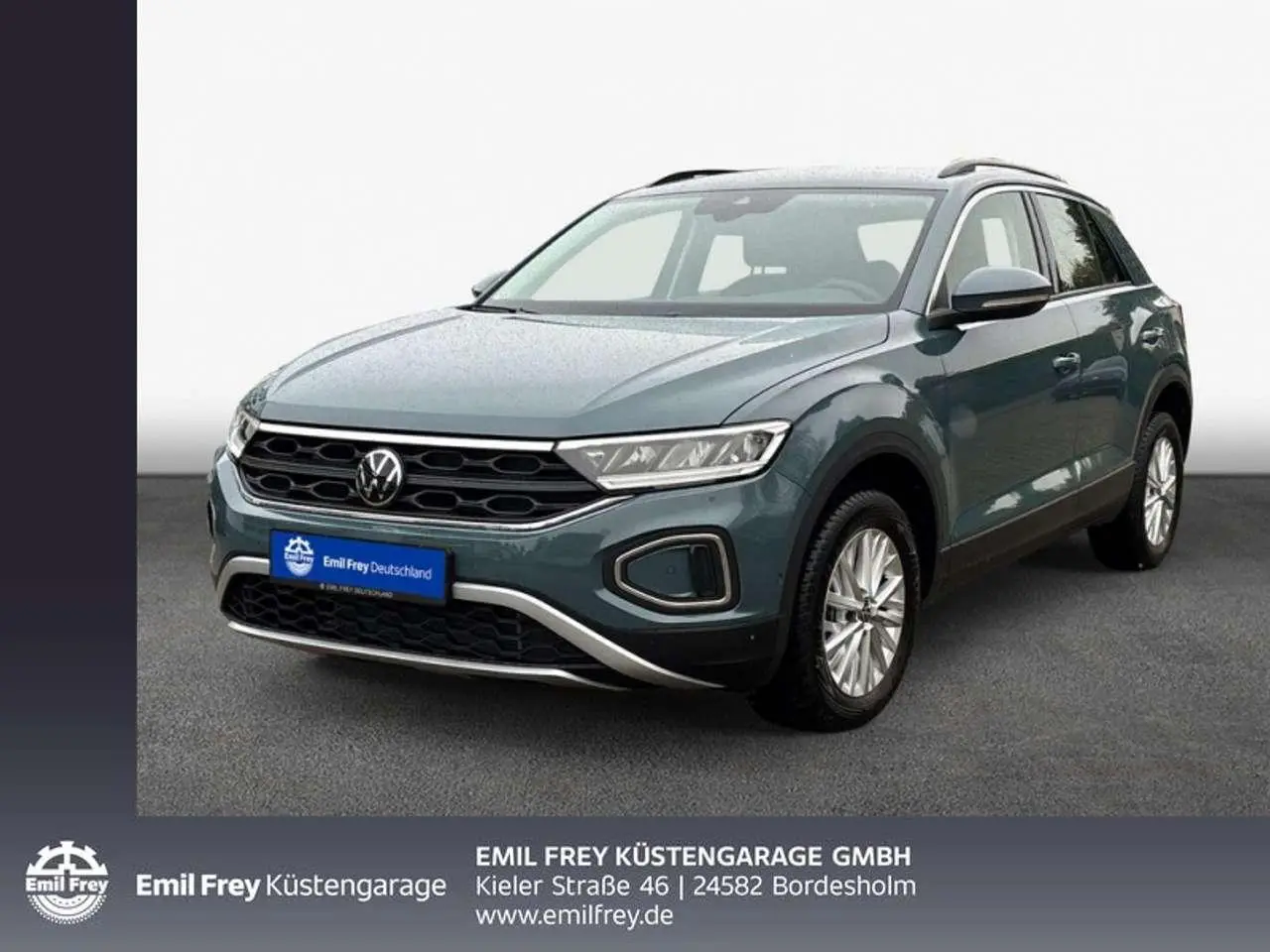 Photo 1 : Volkswagen T-roc 2023 Essence